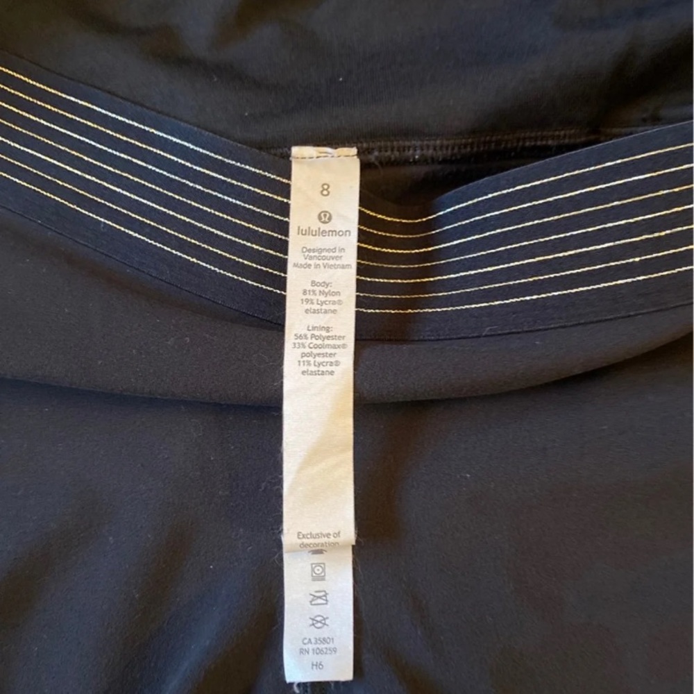 Lululemon Principal Dancer black 8 leggings - Picture 8 of 9